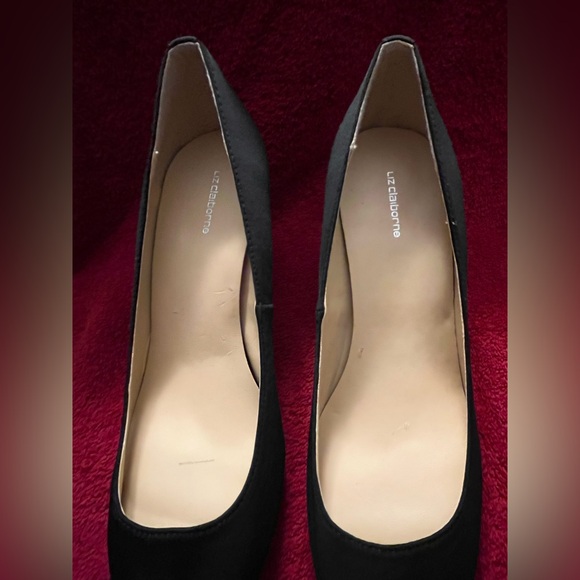 Elegantly Liz Claiborne Black Peep-Toe Heels - Picture 4 of 9